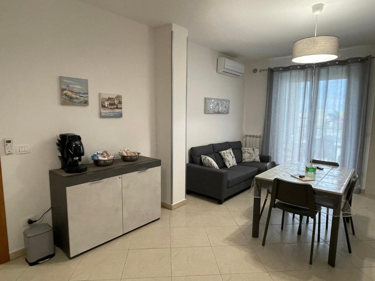 Appartement La Dimora Dei Sogni à Mesagne Extérieur photo